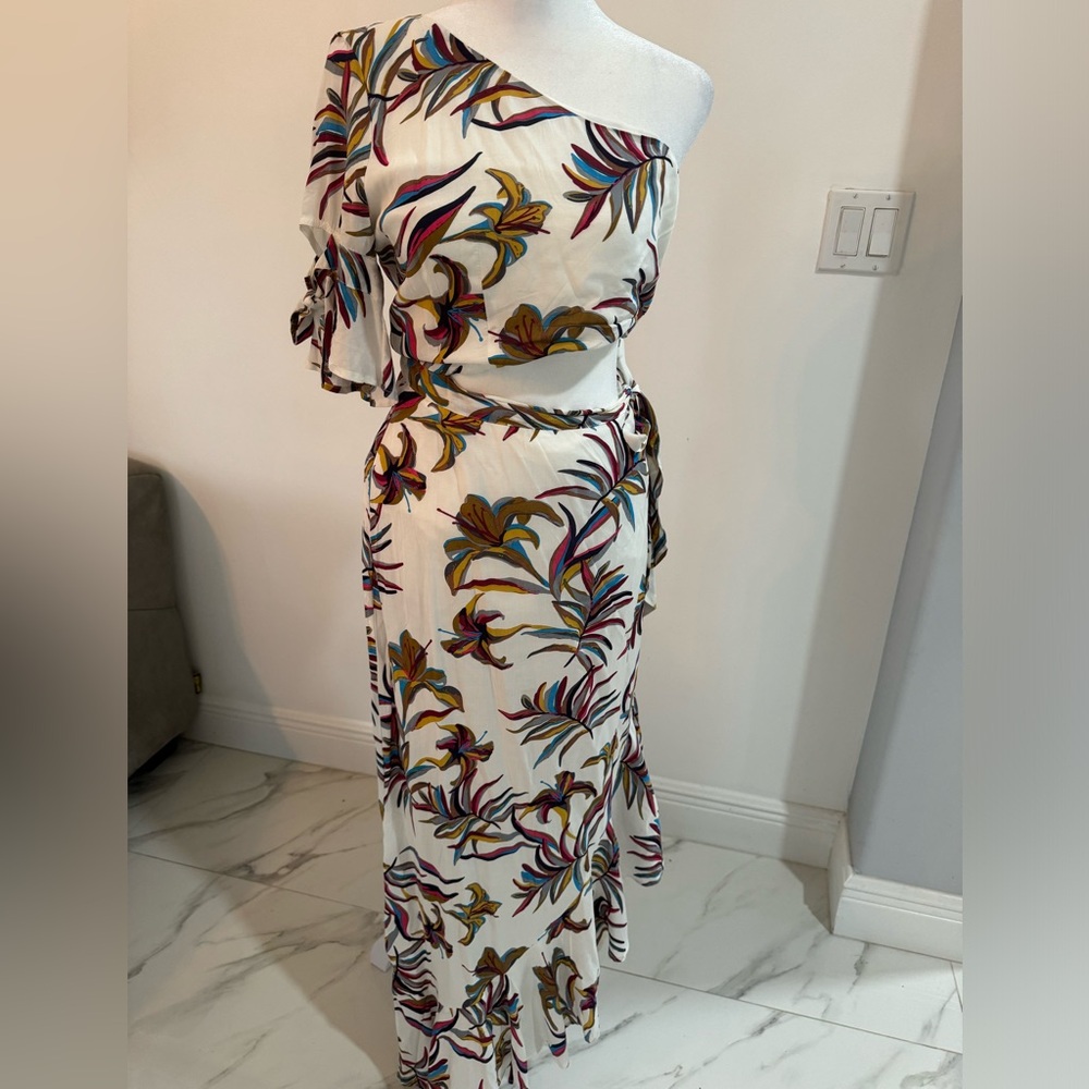 Floral One-Shoulder Maxi Dress